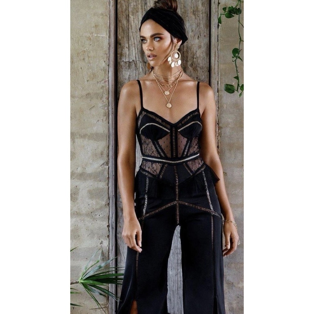 Eliya The Label Capri jumpsuit Size M Black Lace